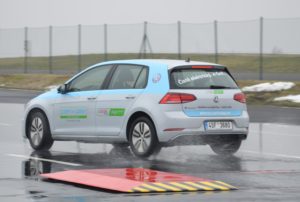 Centrum elektromobility