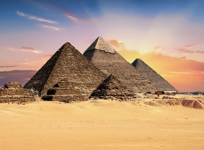 Hrobka u Egyptských pyramid