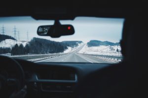 Cestování v autě má mnoho výhod i úskalí