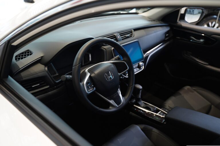 Jak správně vybrat rodinné auto: Na co se zaměřit při testovací jízdě