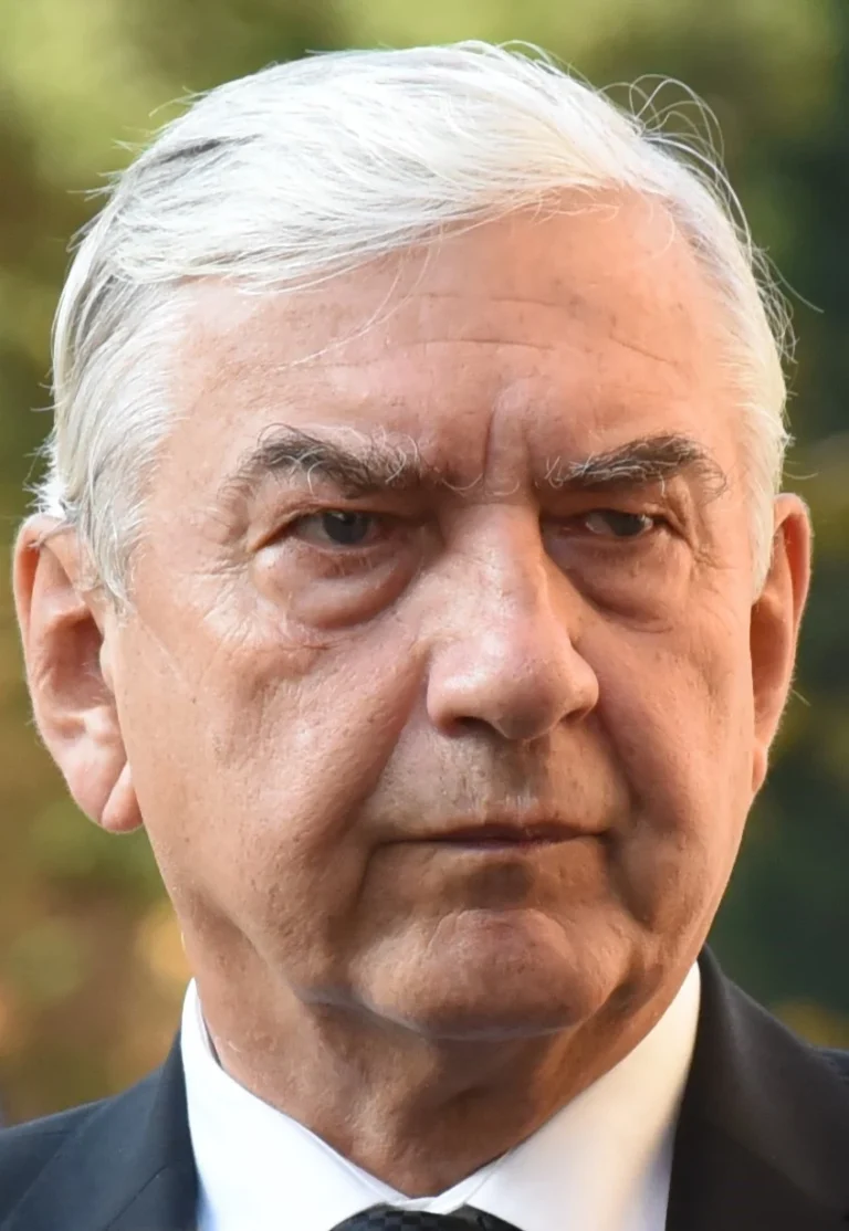 Herec Miroslav Donutil na fotografii z roku 2019.